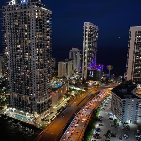 Amazing Studio Apmt 2 Full Beds Amazing View 28B Plaja Hallandale Exterior foto